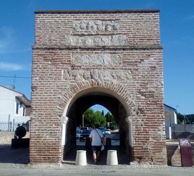 El Arco de Ugena, Illescas